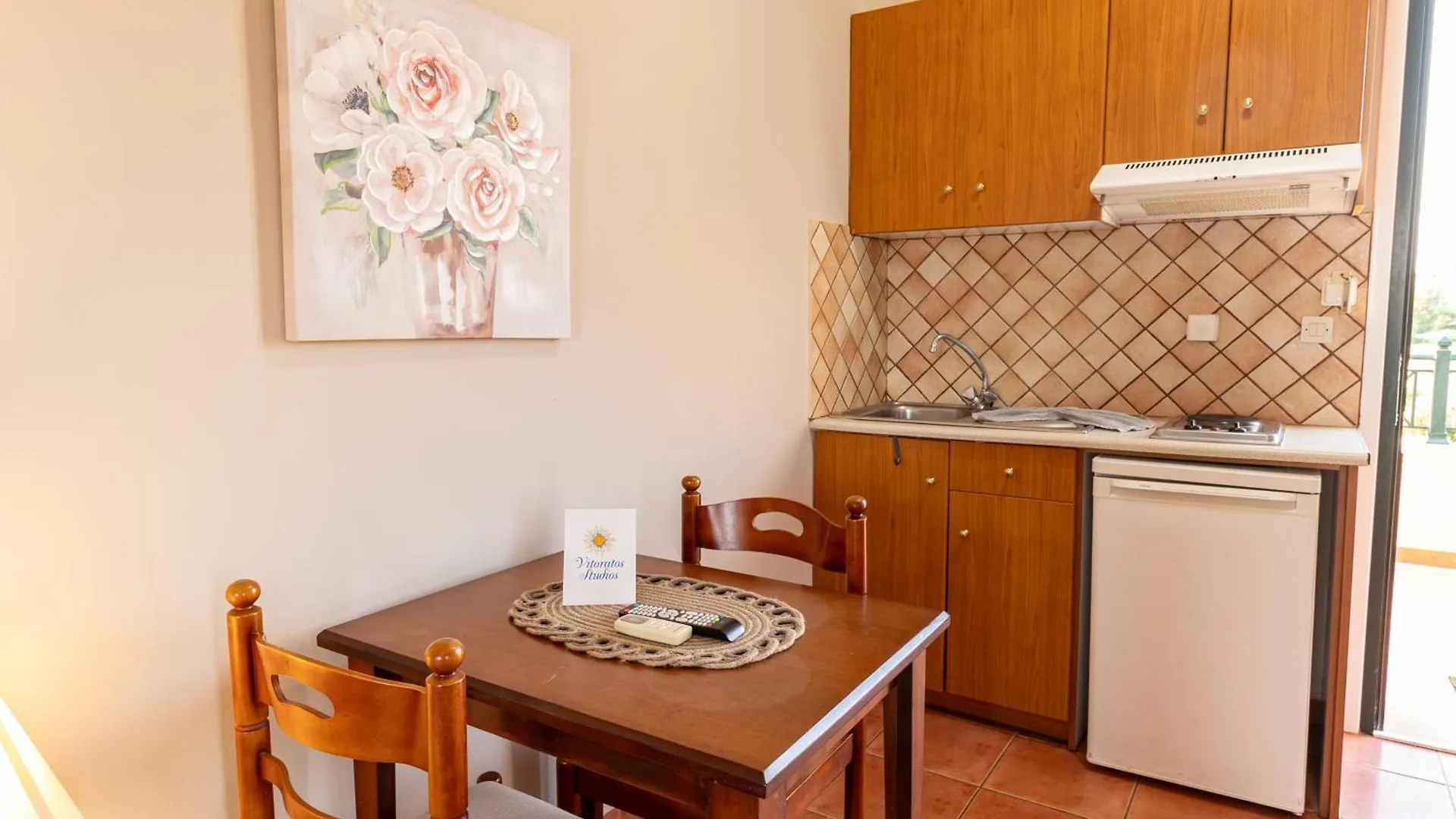 Vitoratos Studios Lixouri
