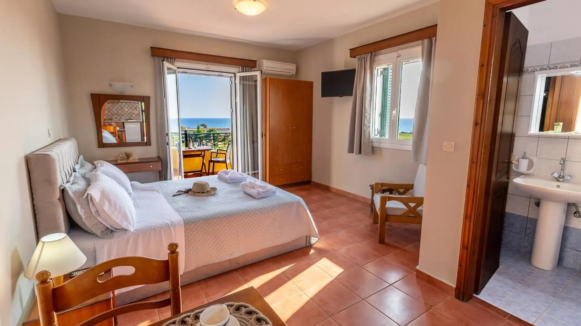 Apartment Vitoratos Studios Lixouri